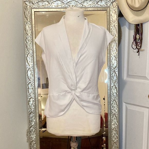 Amanda Uprichard Ivory summer milano blouse size S. Gently worn. - Picture 7 of 9